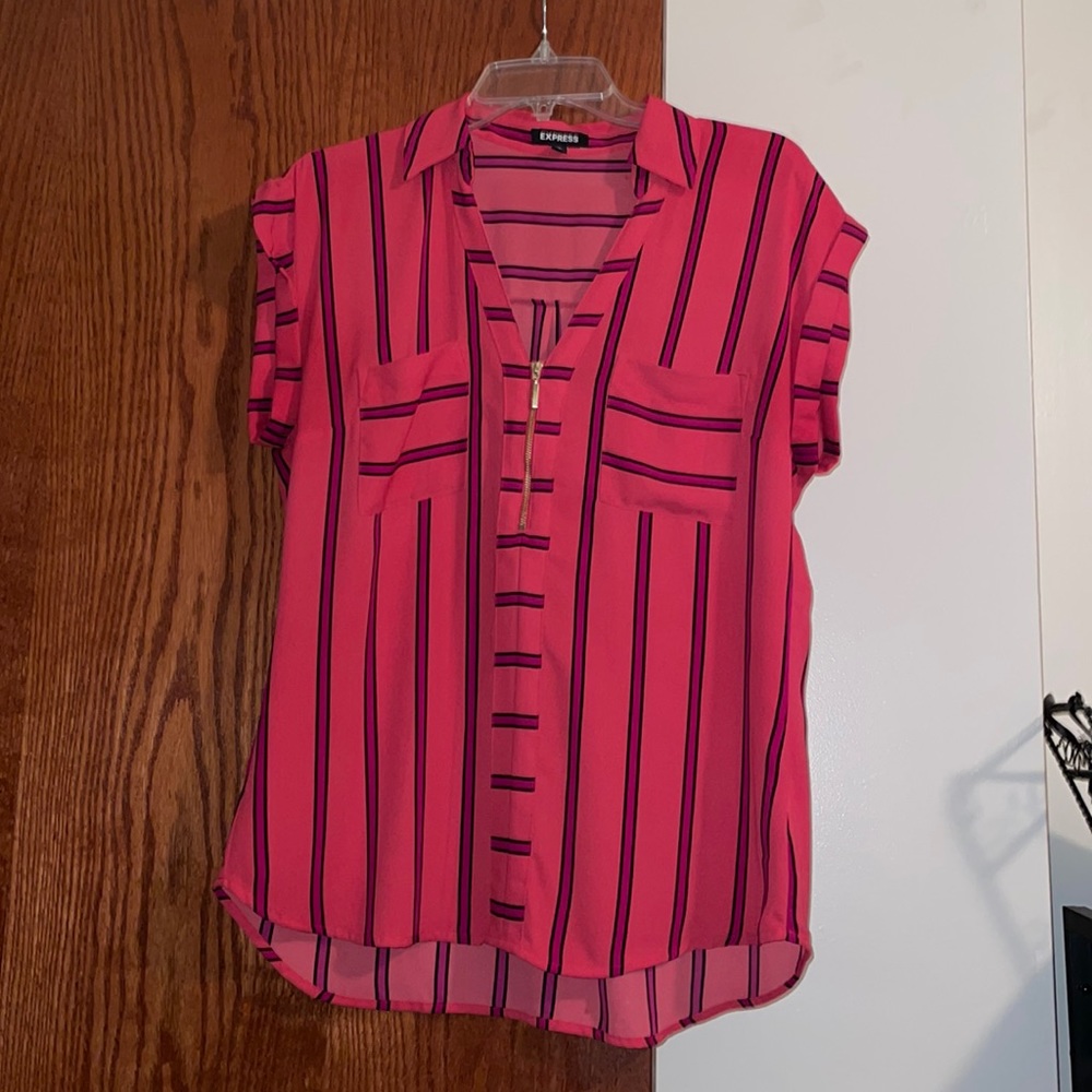 Express striped Chelsea shirt size medium